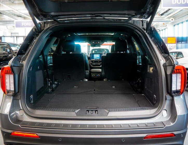 Ford Explorer 7