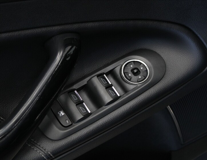 Ford Mondeo 19