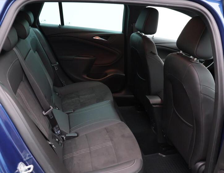 Opel Astra 15
