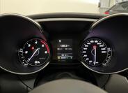 Alfa Romeo Giulia 13