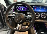 Mercedes-Benz GLB 8