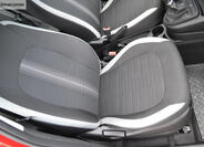 Hyundai i10 12