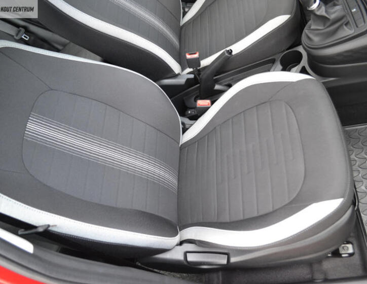 Hyundai i10 12