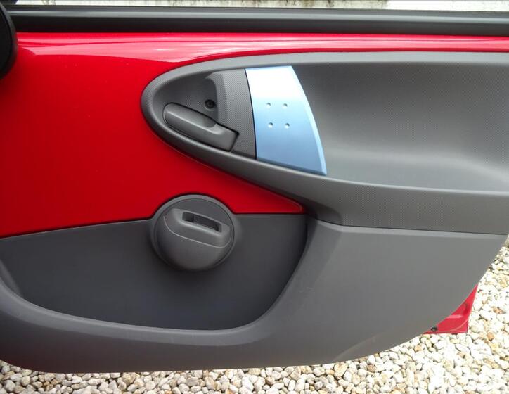 Peugeot 107 27