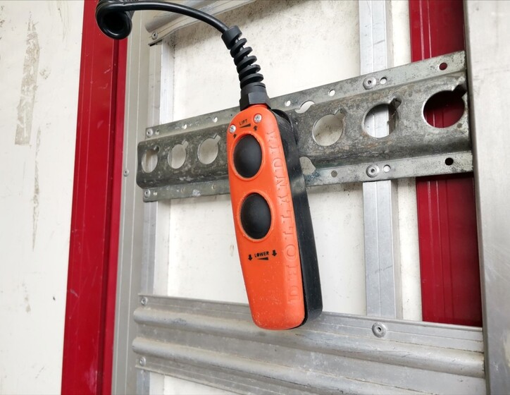 Mercedes-Benz Sprinter 16