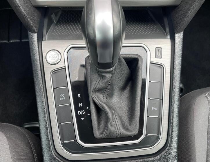 Volkswagen Passat 20
