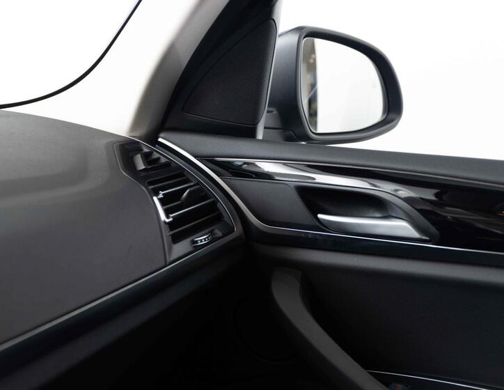 BMW X3 16