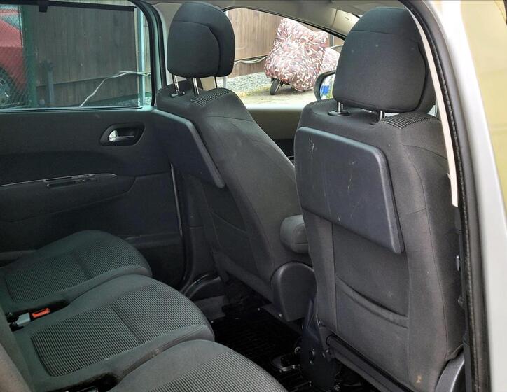 Peugeot 5008 20