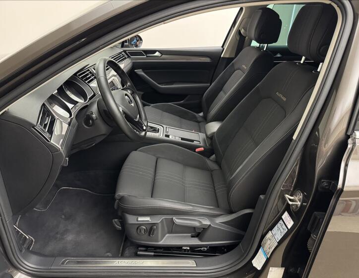 Volkswagen Passat 42