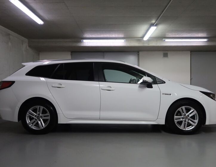 Toyota Corolla 4