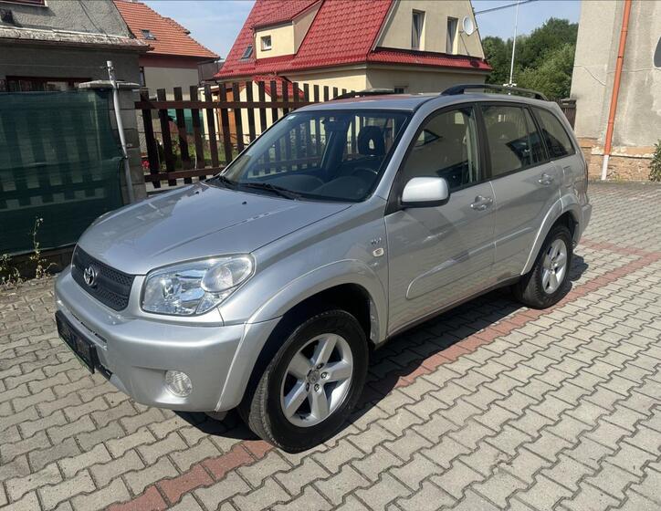 Toyota RAV4 9