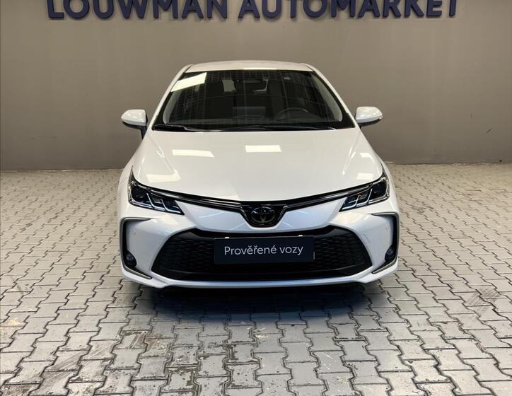 Toyota Corolla 4