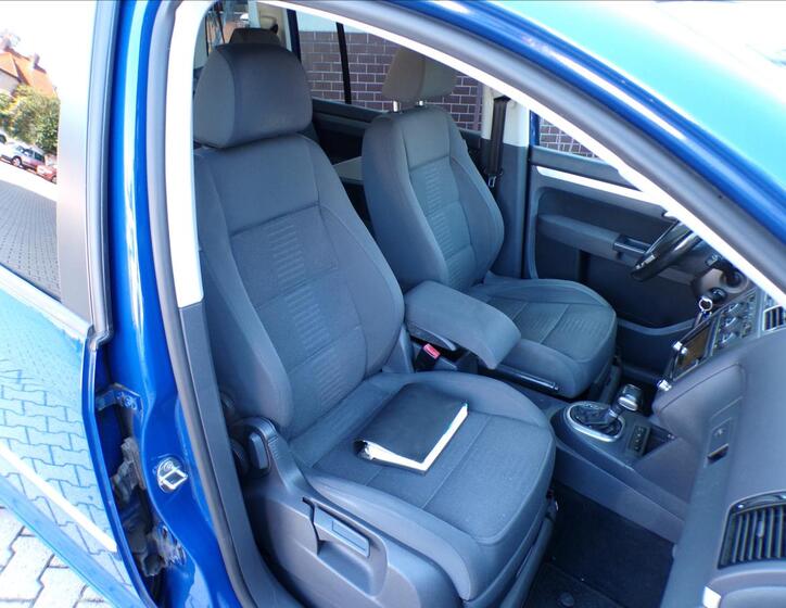 Volkswagen Touran 29