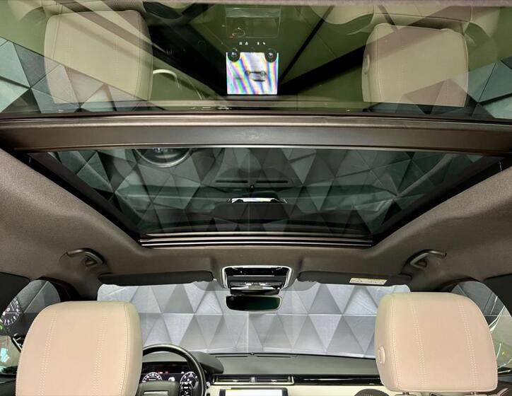 Land Rover Range Rover Velar 31