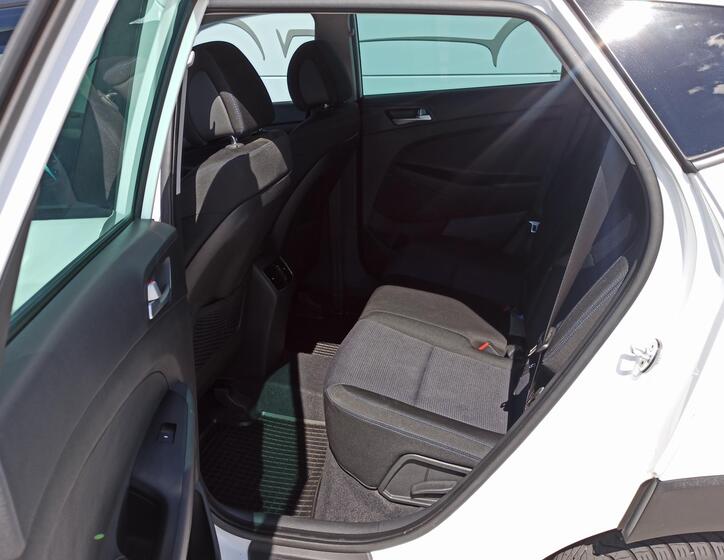 Hyundai Tucson 12