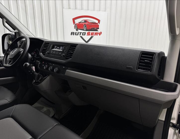 Volkswagen Crafter 32