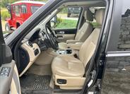 Land Rover Discovery 9