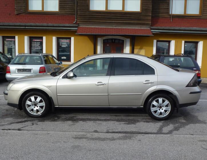 Ford Mondeo 8