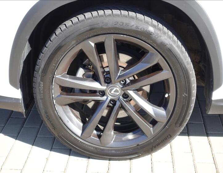 Lexus NX 350h 8