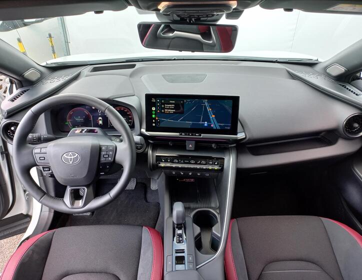 Toyota C-HR 13