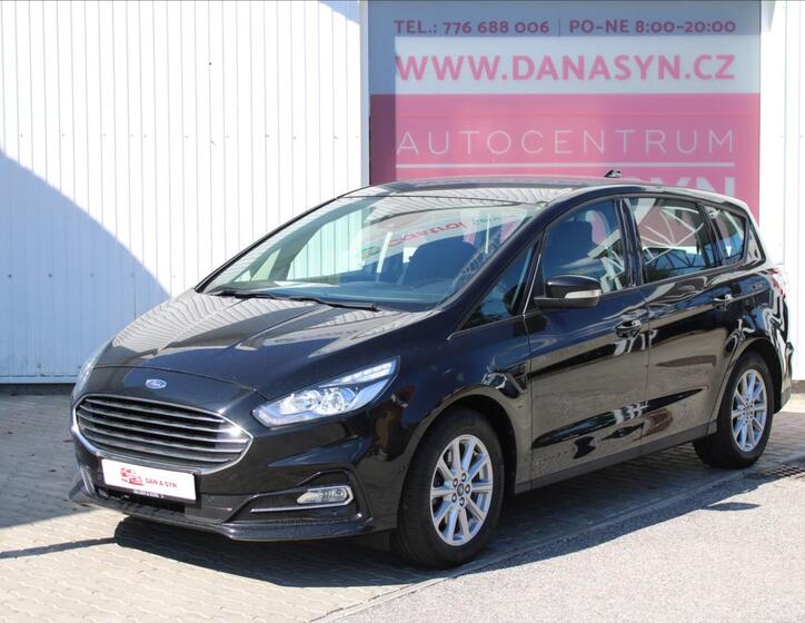 Ford S-MAX 1