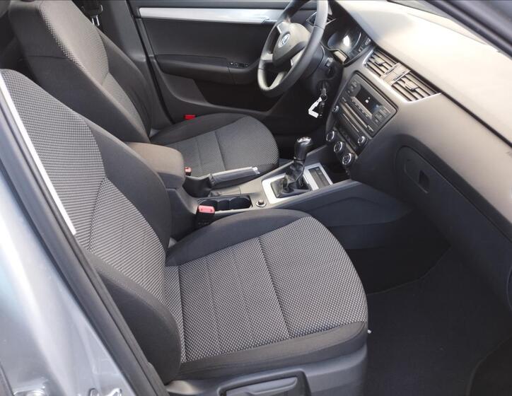 Škoda Octavia 8