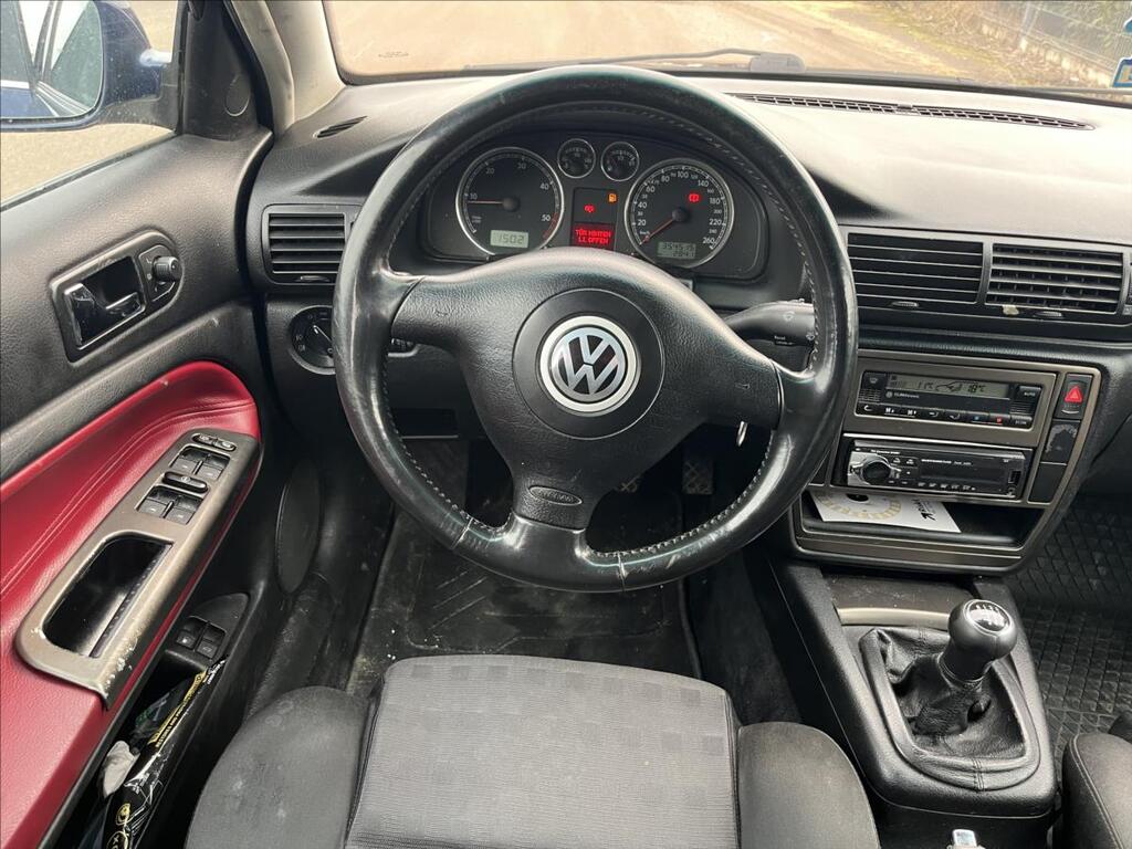 Volkswagen Passat 13