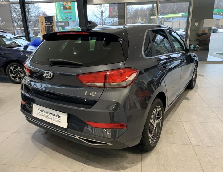 Hyundai i30 5