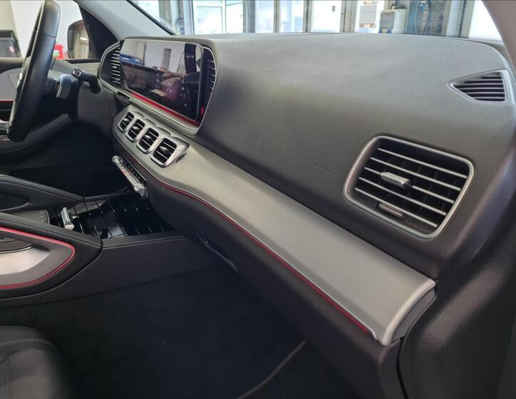Mercedes-Benz GLE 17