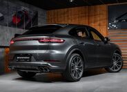 Porsche Cayenne 26