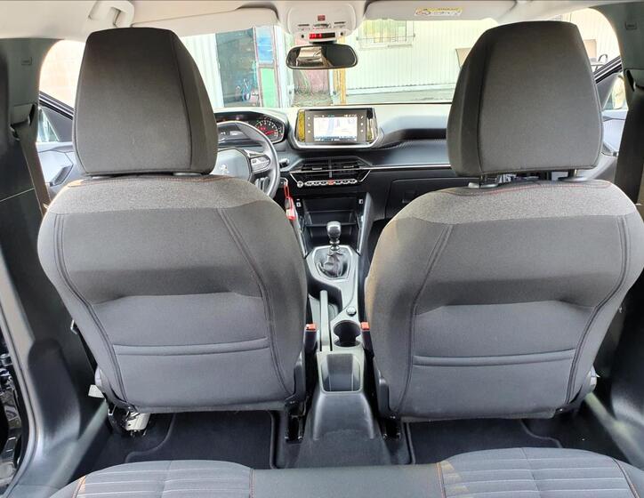 Peugeot 2008 42