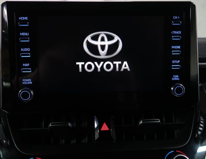 Toyota Corolla 16