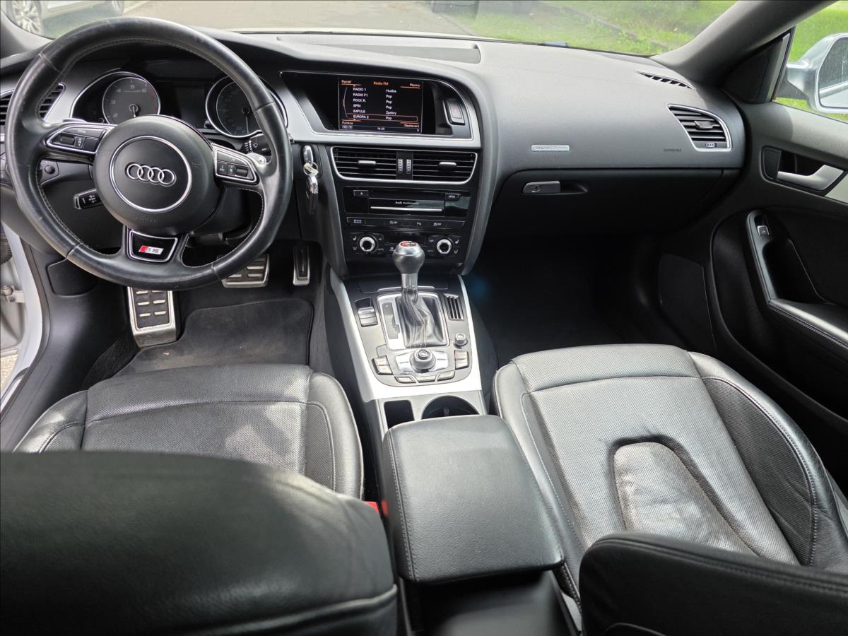 Audi S5