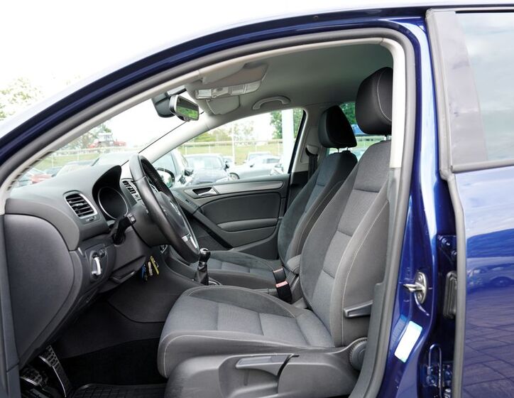 Volkswagen Golf 19