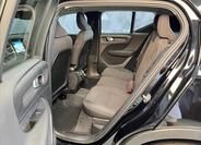 Volvo XC40 12