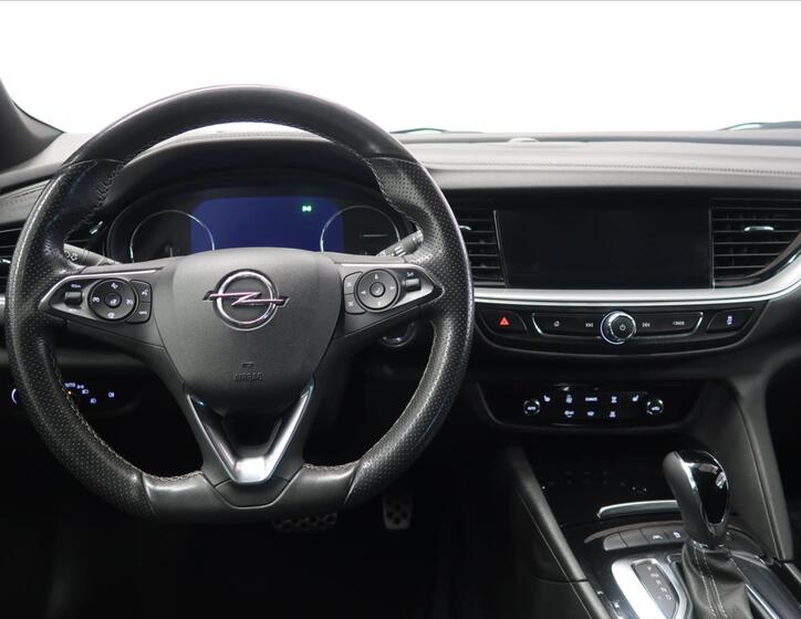 Opel Insignia 28