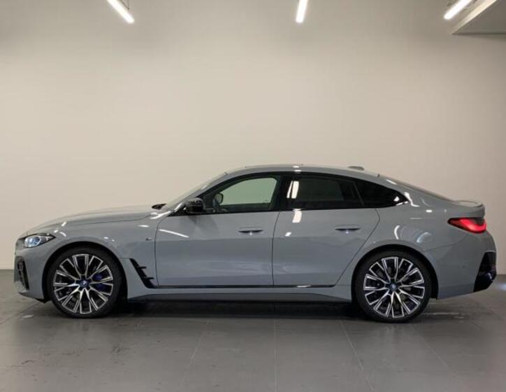 BMW i4 3