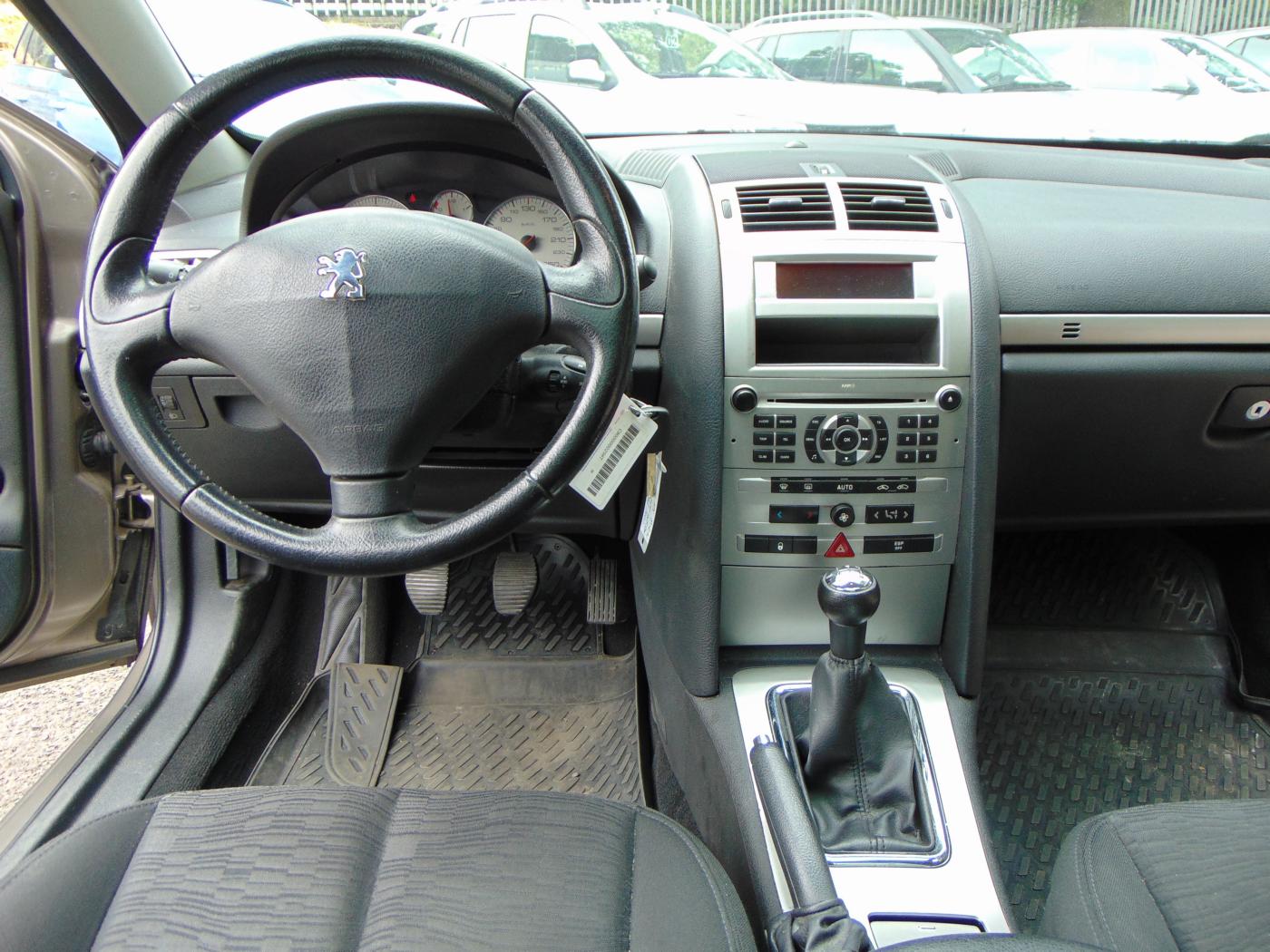 Peugeot 407