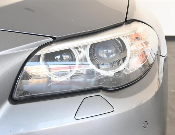 BMW Řada 5 30