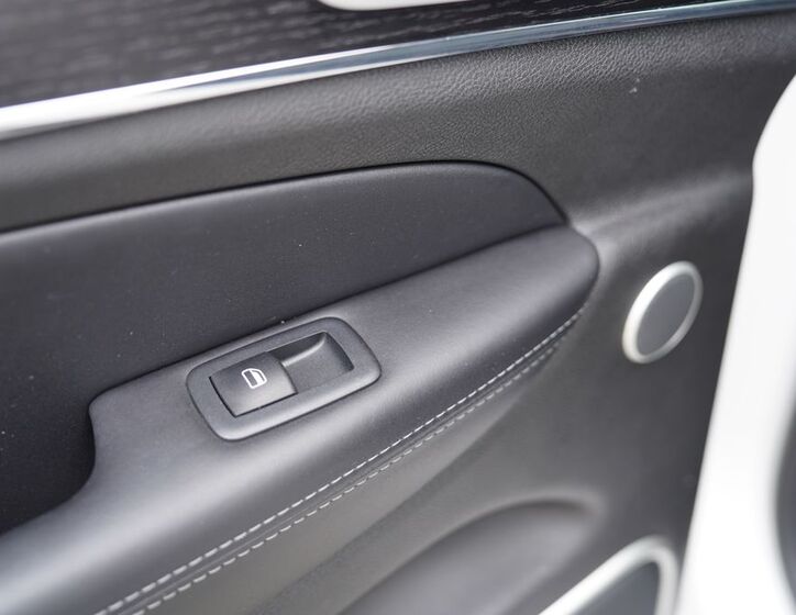 Jeep Grand Cherokee 20