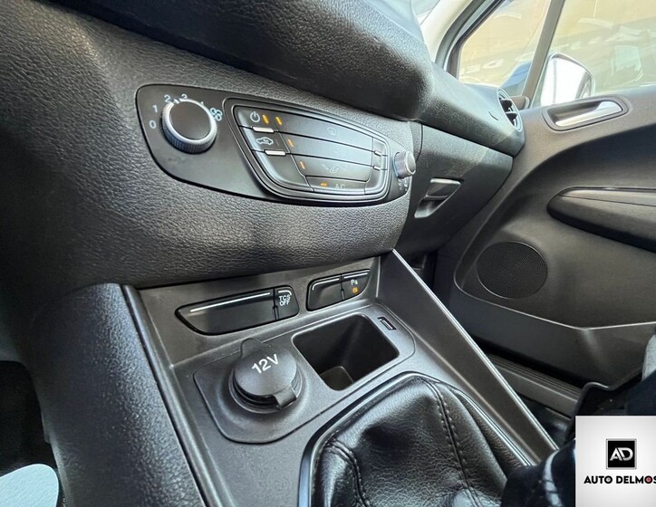 Ford Transit Courier 45
