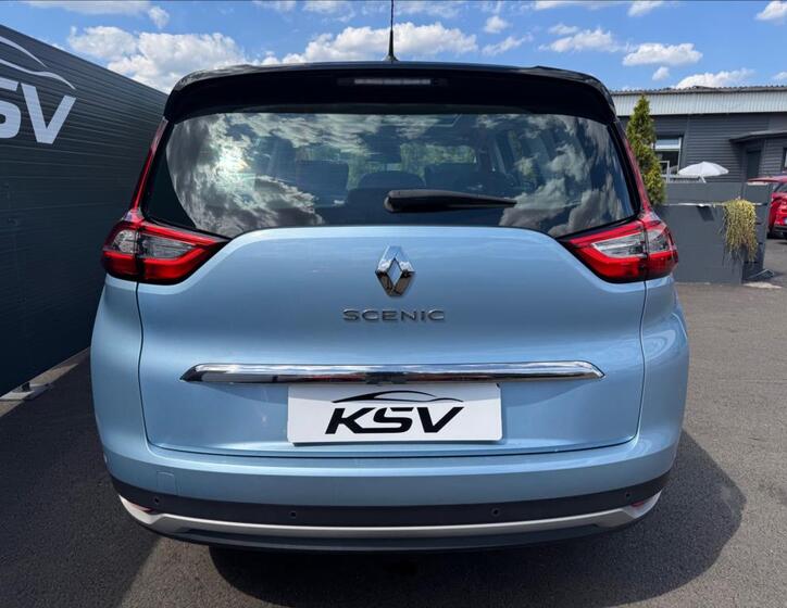 Renault Grand Scénic 8