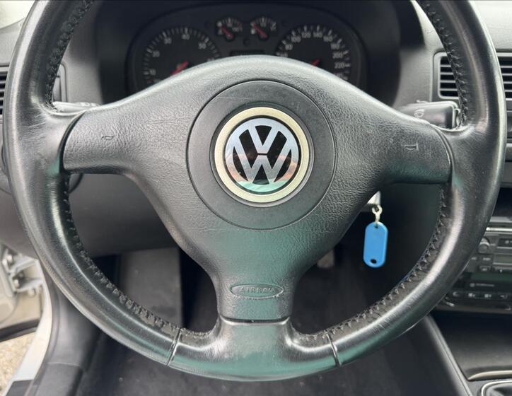 Volkswagen Golf 41