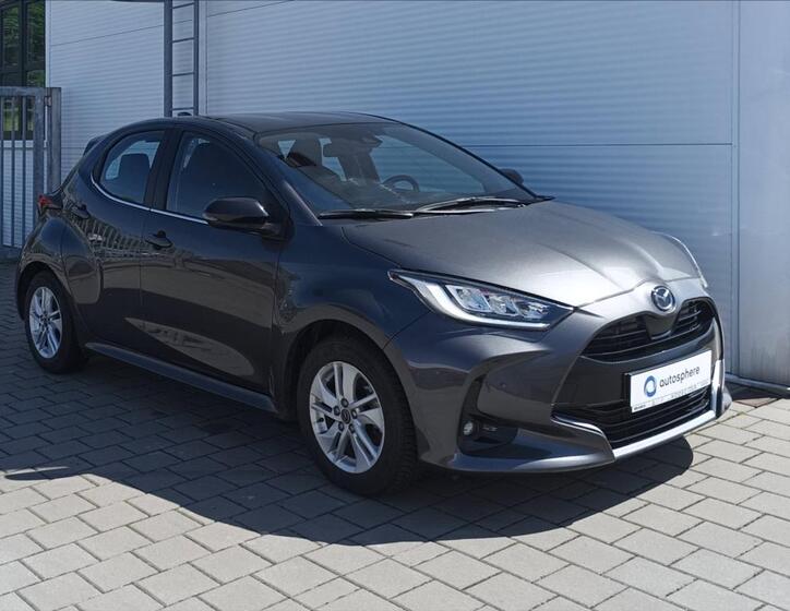 Mazda 2 1