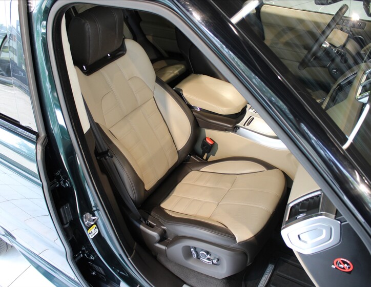Land Rover Range Rover 25