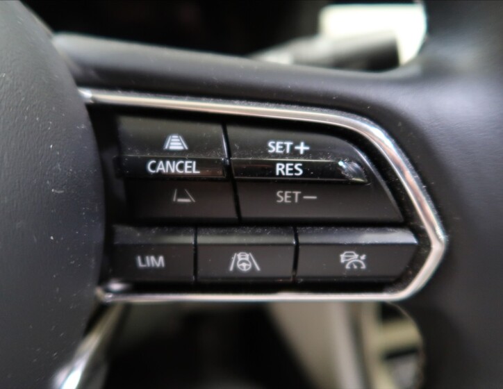 Mazda CX-60 18