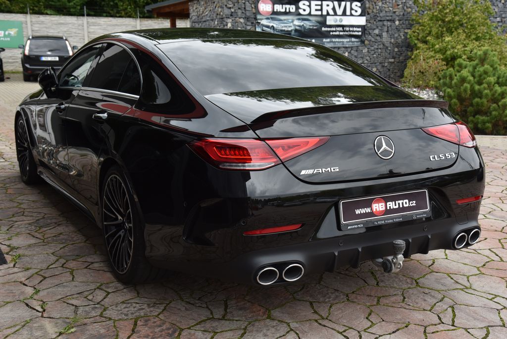 Mercedes-Benz CLS