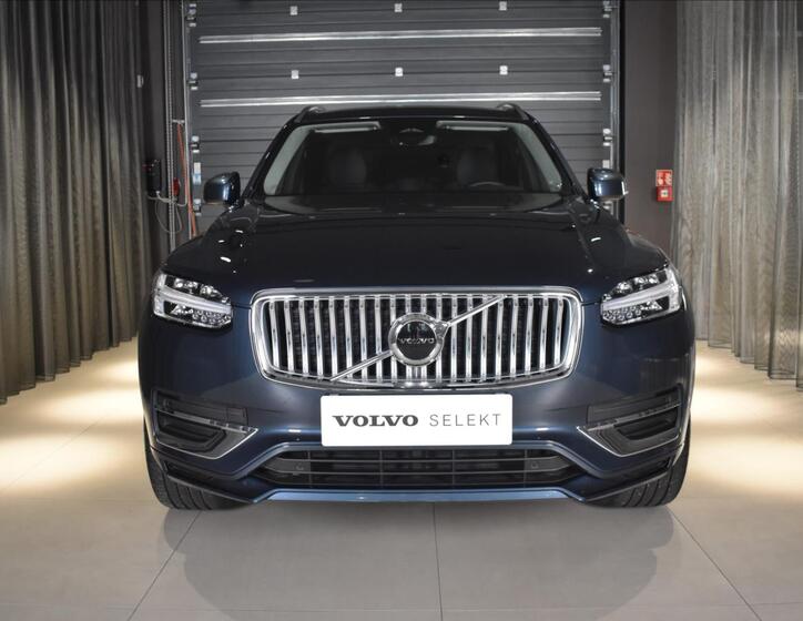 Volvo XC90 6