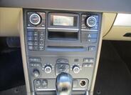 Volvo XC90 17