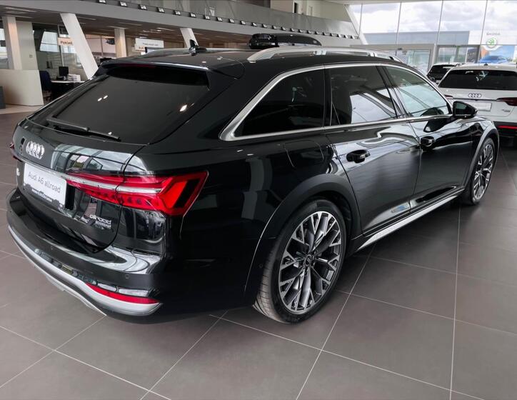 Audi A6 Allroad 6